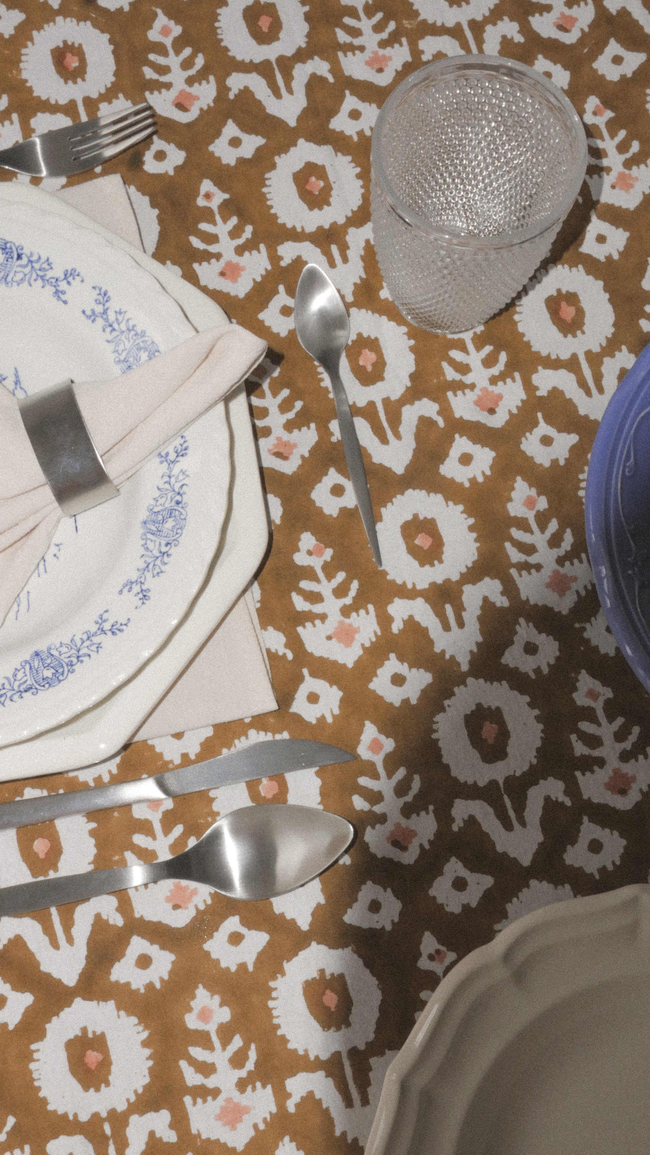 Ethnic cotton tablecloth - THORNE (150x225 cm)