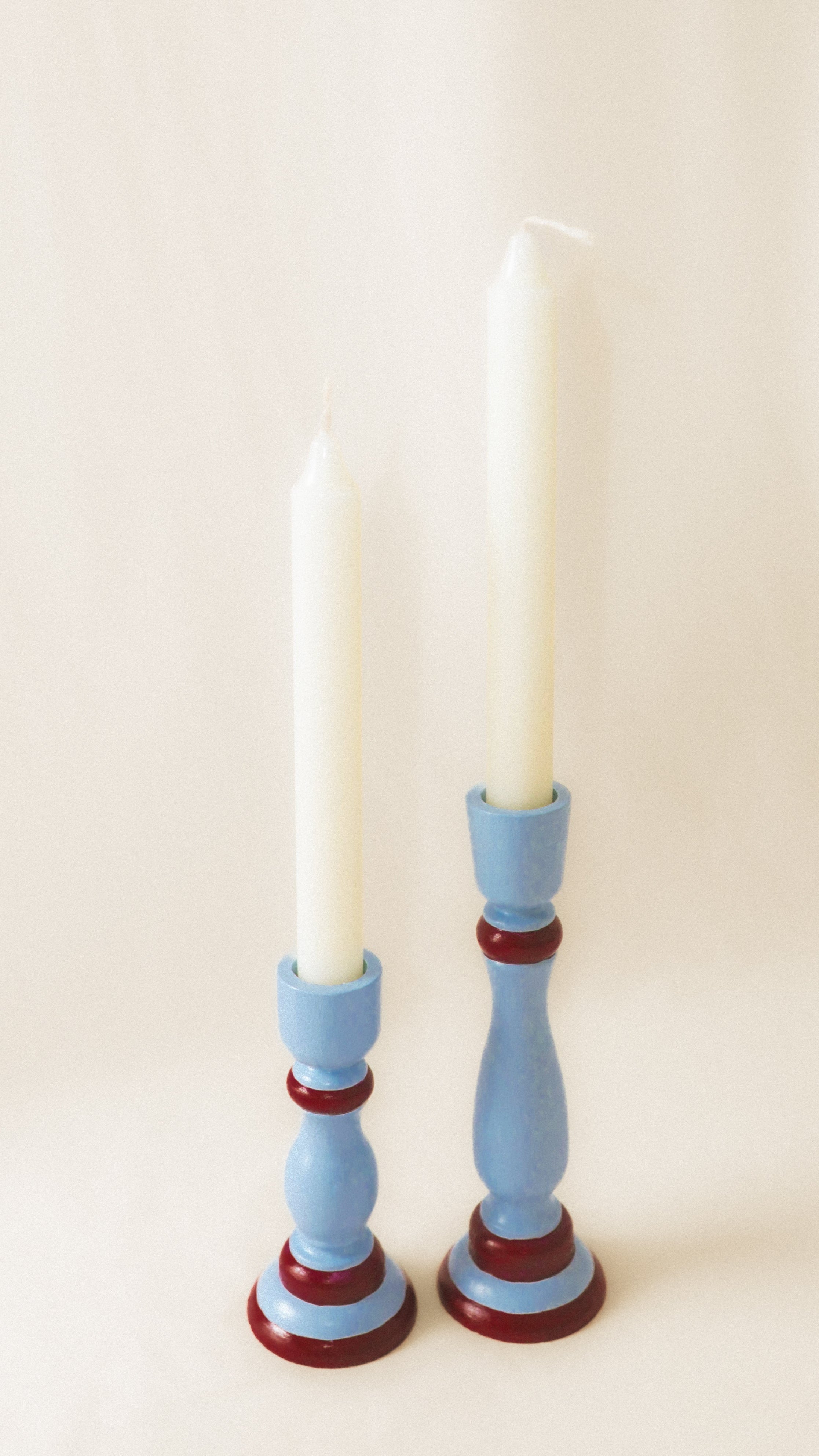 Classic blue and maroon wooden candle holders - BLUVINO (Set of 2)