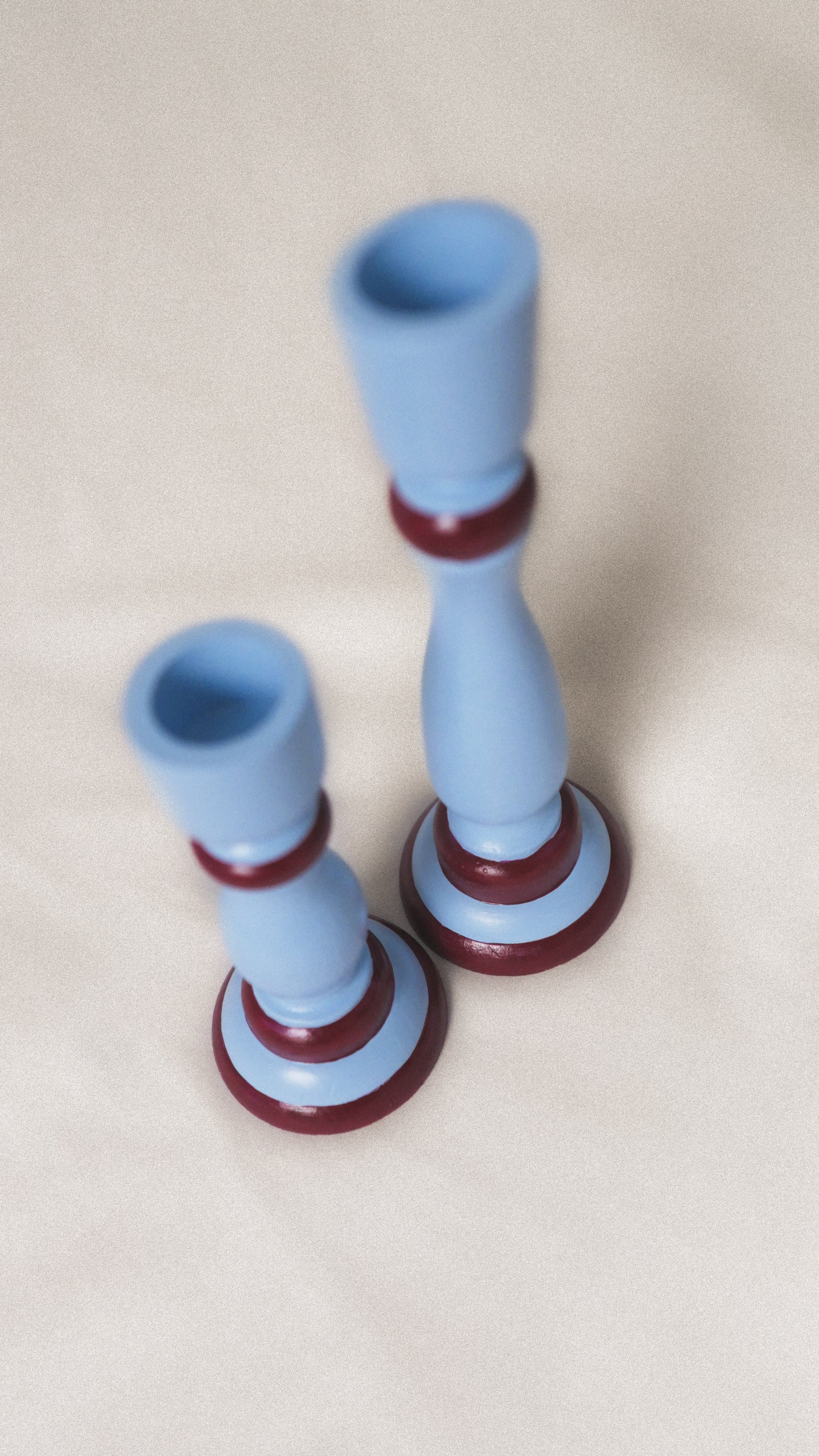 Classic blue and maroon wooden candle holders - BLUVINO (Set of 2)