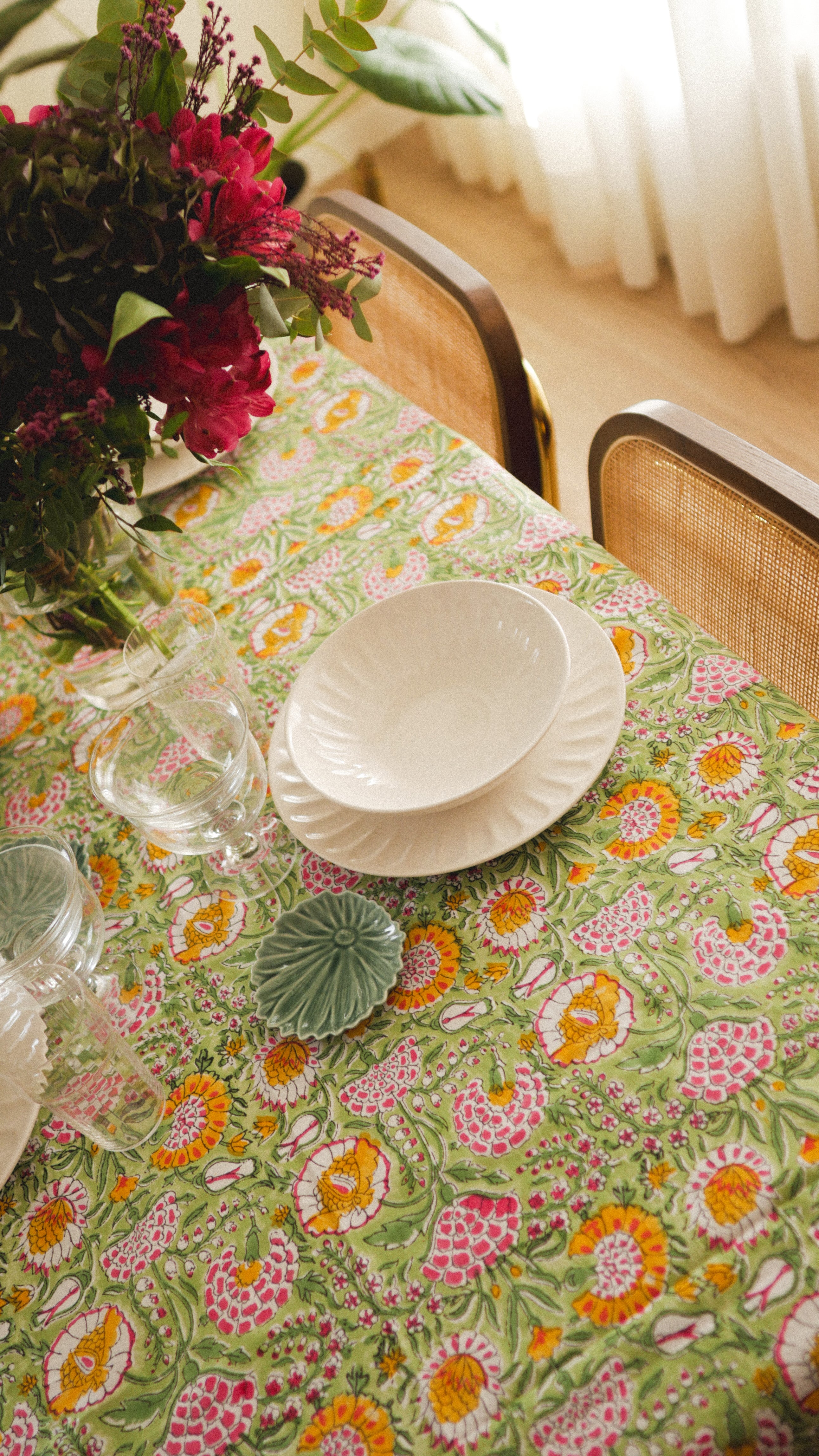 Cotton floral tablecloth - VIRIDI (170x270 cm)