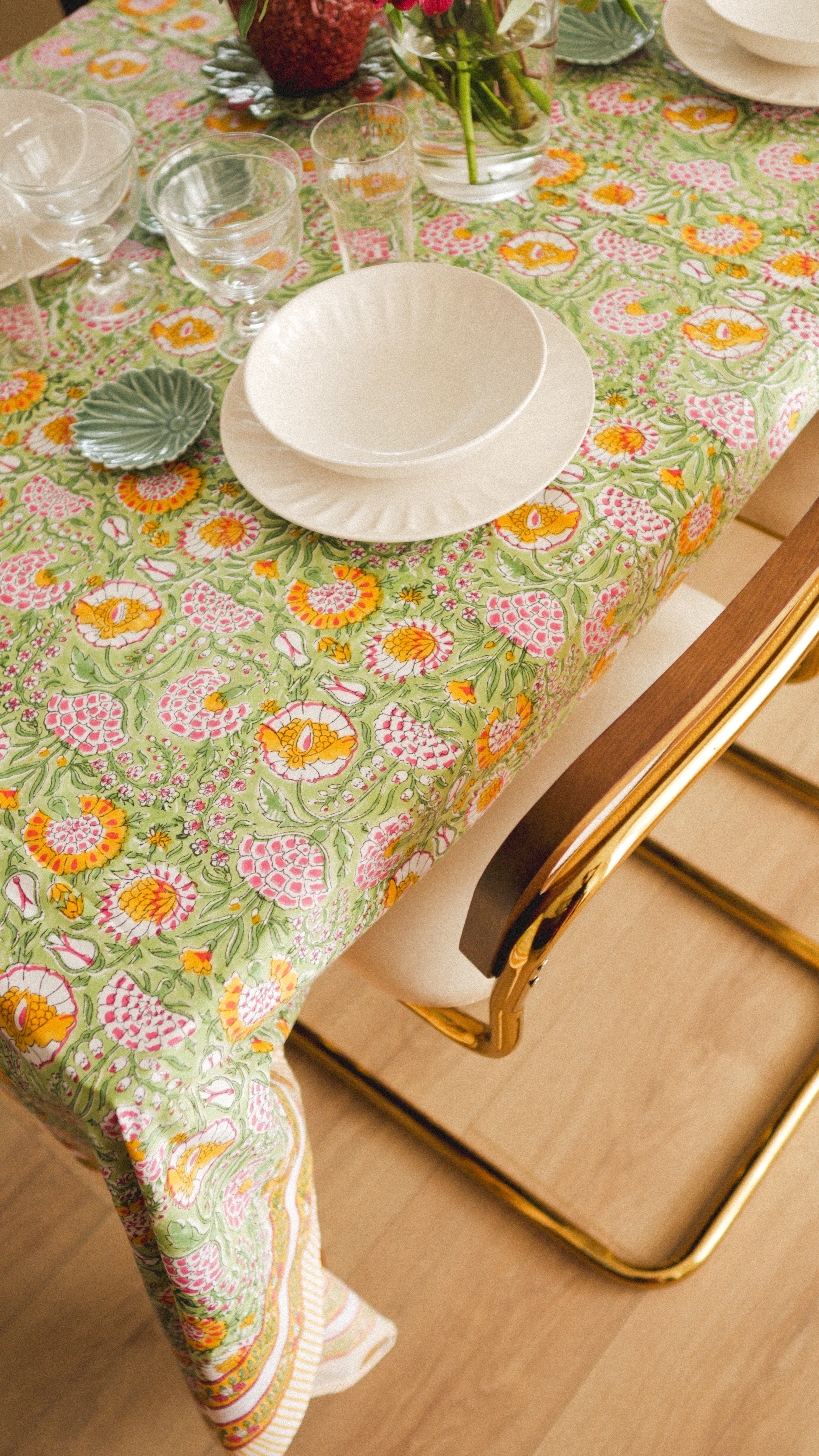 Cotton floral tablecloth - VIRIDI (170x270 cm)